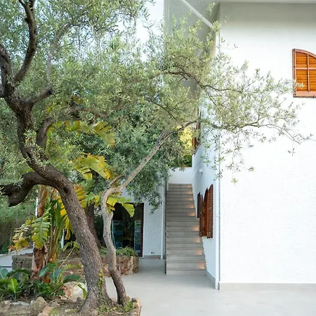 Flaccomio Apartment